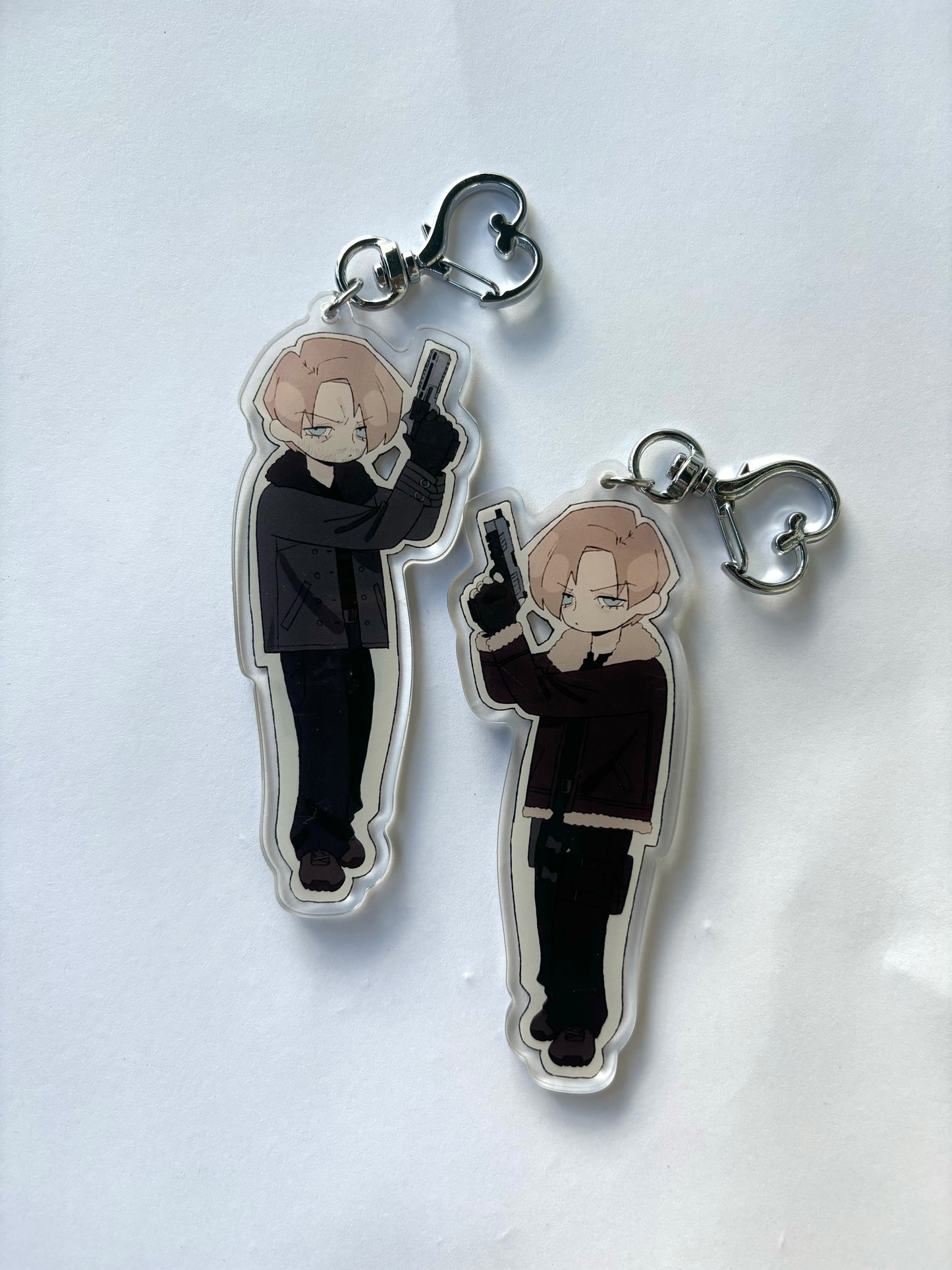 Leon Kennedy keychain PREORDER